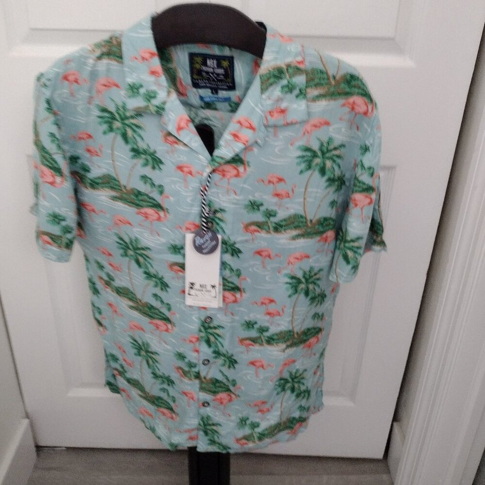 MBX Premium Goods Flamingo Tropical Shirt Mens L Cabana Hawaiian Button Up NWT - Picture 5 of 10